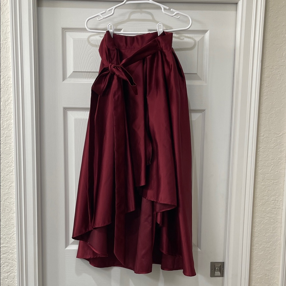 Elegant Burgundy Women's Skirt